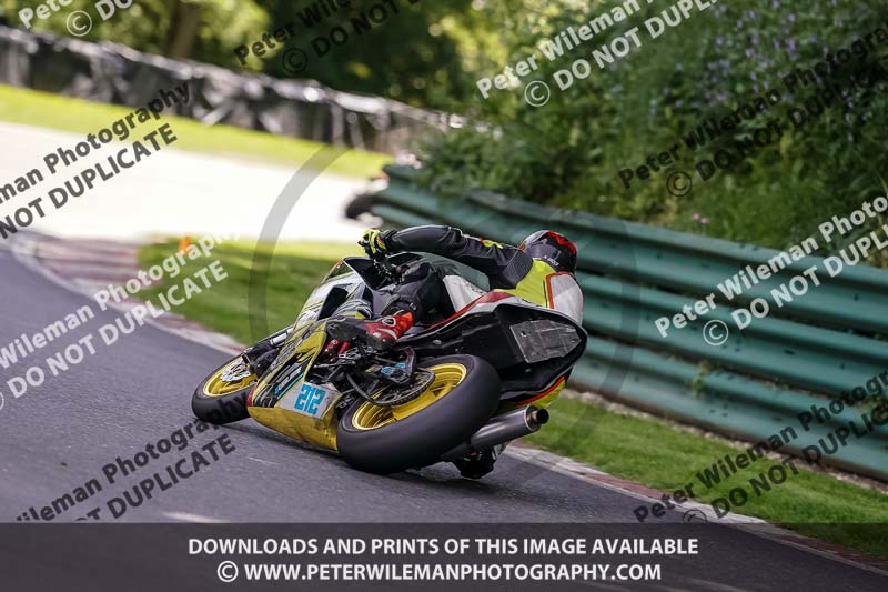 cadwell no limits trackday;cadwell park;cadwell park photographs;cadwell trackday photographs;enduro digital images;event digital images;eventdigitalimages;no limits trackdays;peter wileman photography;racing digital images;trackday digital images;trackday photos